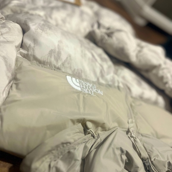 The North Face 1996 Jacket - Picture 4 of 4